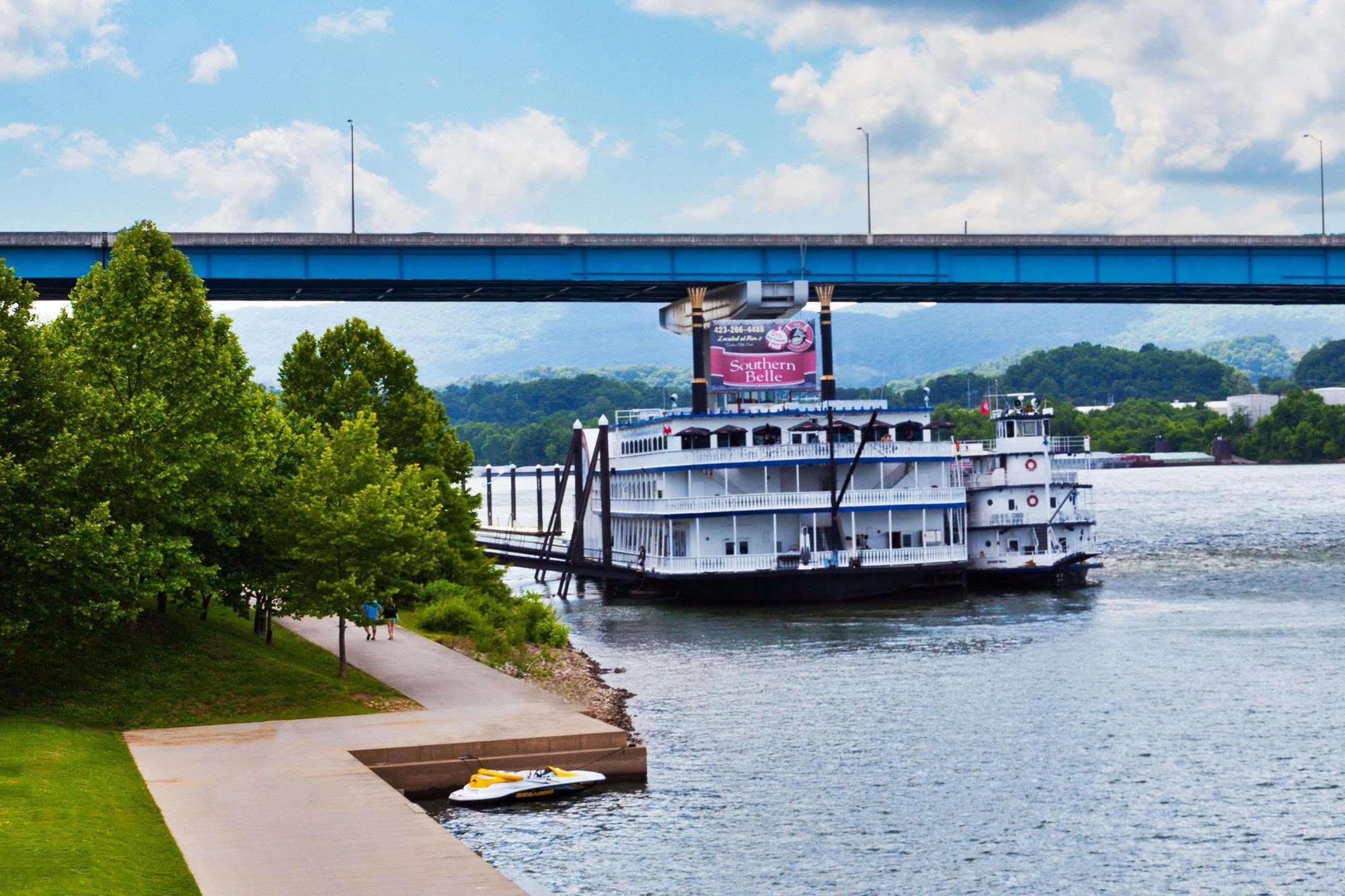 Super 8 by Wyndham Chattanooga Lookout Mountain TN Bagian luar foto